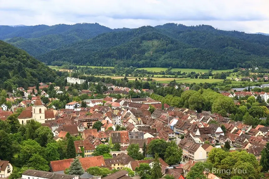 【德國南部】黑森林 Schwarzwald 旅遊攻略：火車與公車的不自駕玩法、住宿推薦